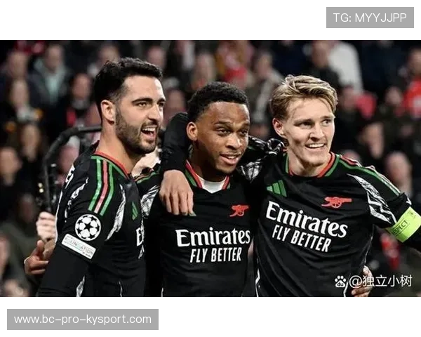 季后赛“炸裂表现”TOP10，回顾那些令人肾上腺素飙升的瞬间！